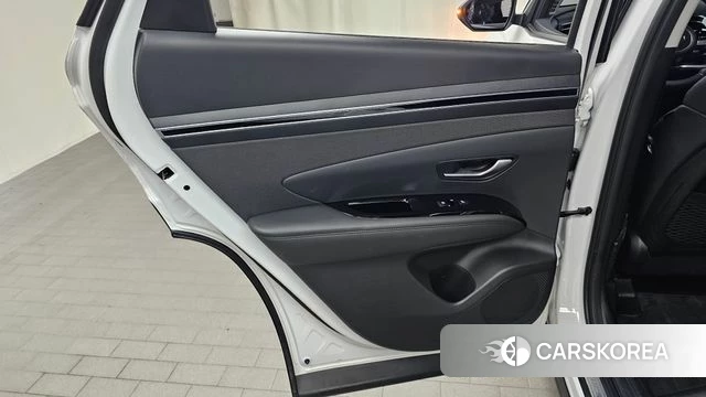 Hyundai Tucson (NX4) id 4505985 из Кореи 17