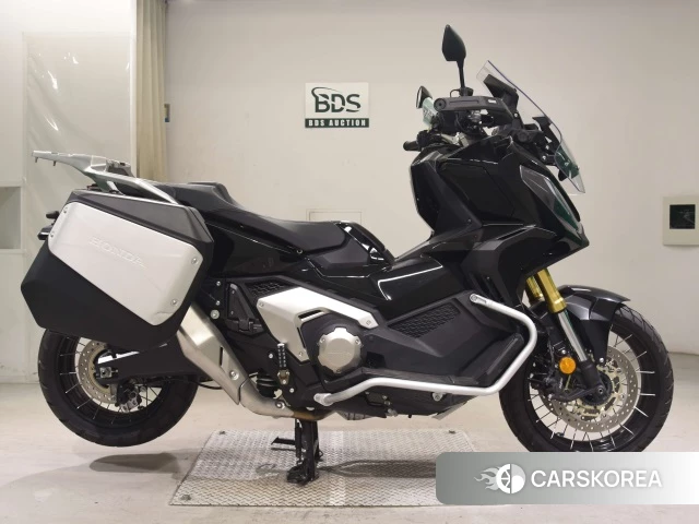 Проданный Honda X-ADV 750 2021 из Японии