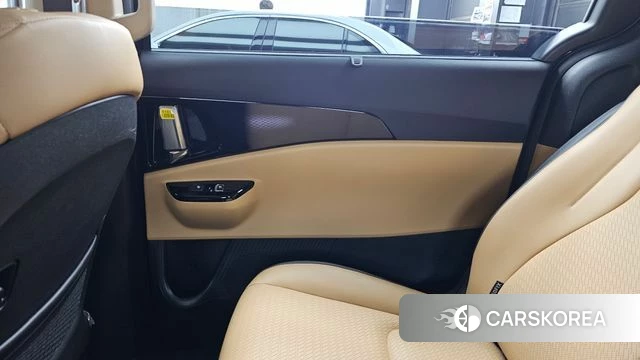 Kia Carnival 4th generation id 4428447 из Кореи 17