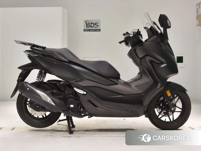 Проданный Honda FORZA 2018 из Японии