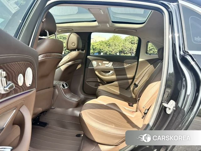 Mercedes-Benz E-class id 4276720 из Китая 17