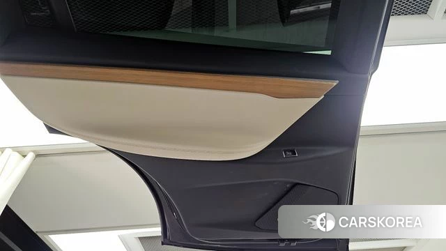 Tesla Model X id 4196326 из Кореи 17