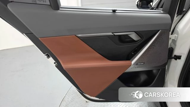 BMW 5 Series (G60) id 4739253 из Кореи 17