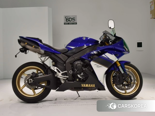 Проданный Yamaha YZF-R1 2010 из Японии