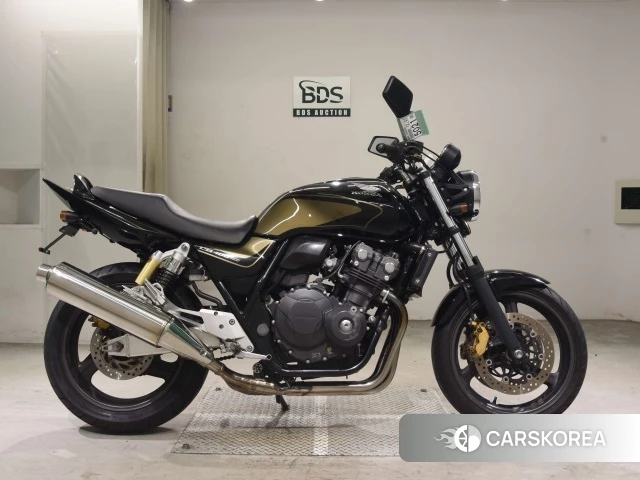 Проданный Honda CB400SF 2013 из Японии