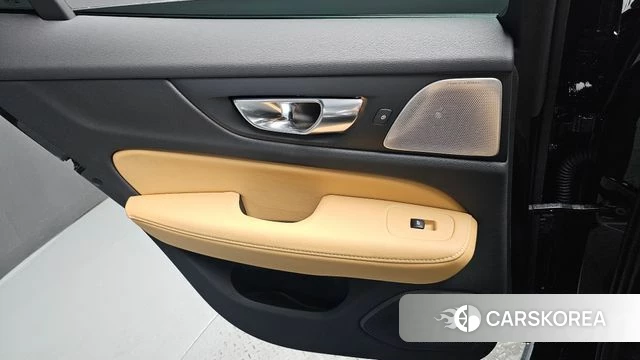 Volvo V60 Cross-Country 2nd Generation id 4748829 из Кореи 17