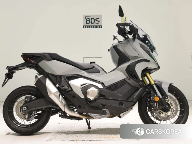 Проданный Honda X-ADV 750 2024 из Японии