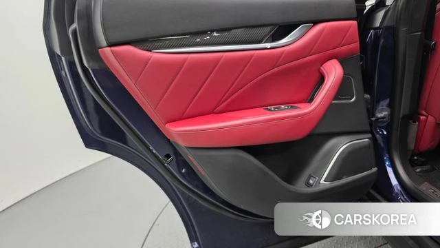 Maserati Levante id 4642591 из Кореи 17
