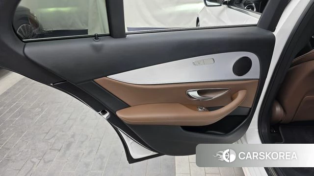 Mercedes-Benz E-Class W213 id 4759067 из Кореи 17