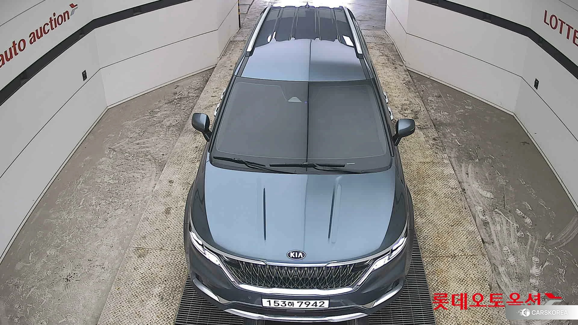 Kia Carnival id 3888379 из Кореи 17