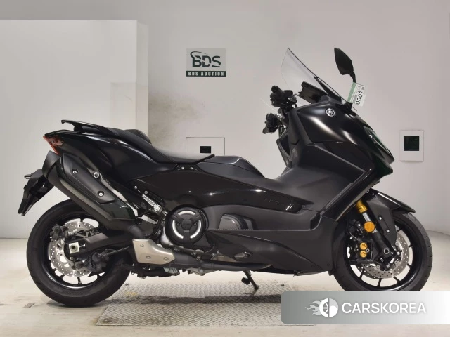 Проданный Yamaha T-MAX 560 TECH MAX id 4172902 из Японии