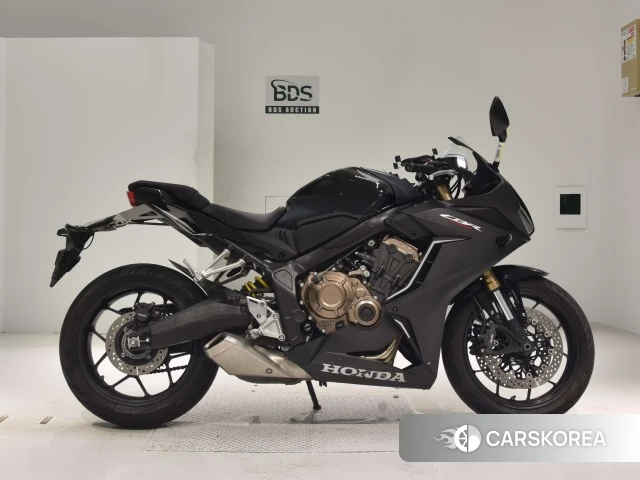 Проданный Honda CBR650R 2021 из Японии