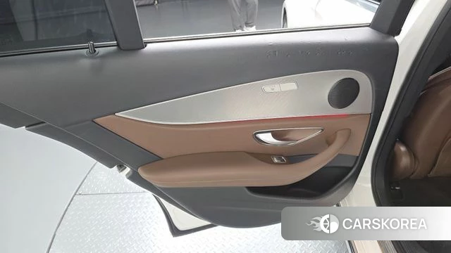 Mercedes-Benz E-Class W213 id 4318318 из Кореи 17
