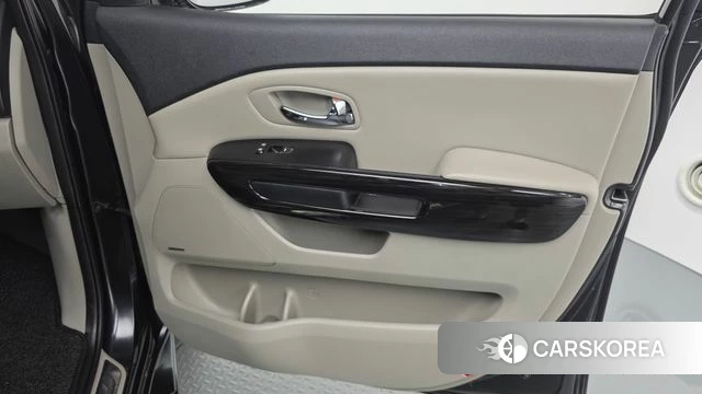 Kia The New Carnival id 4794905 из Кореи 17