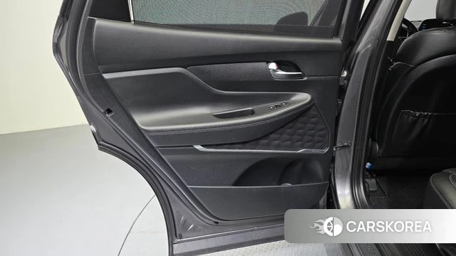 Hyundai Santa Fe TM id 4196945 из Кореи 17