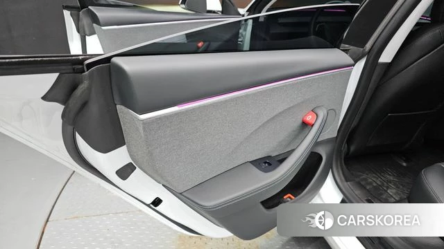 Tesla Model 3 id 4302352 из Кореи 17