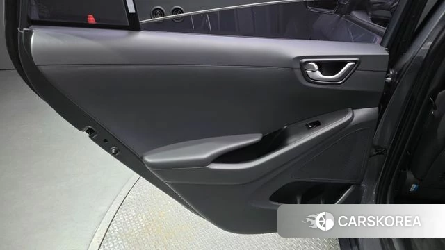 Hyundai Ionic Hybrid id 4882728 из Кореи 17