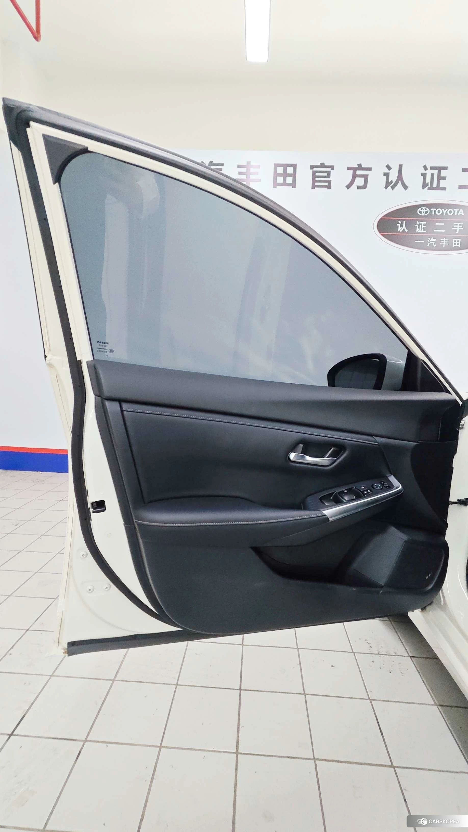 Nissan Sylphy id 4510803 из Китая 17