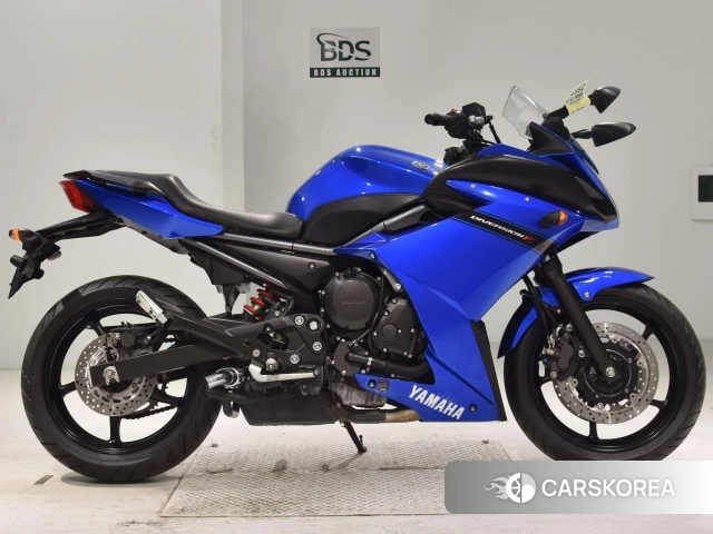 Проданный Yamaha XJ6 DIVERSION ABS 2012 из Японии