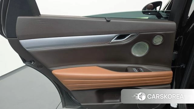 Genesis G80 (RG3) id 4898472 из Кореи 17