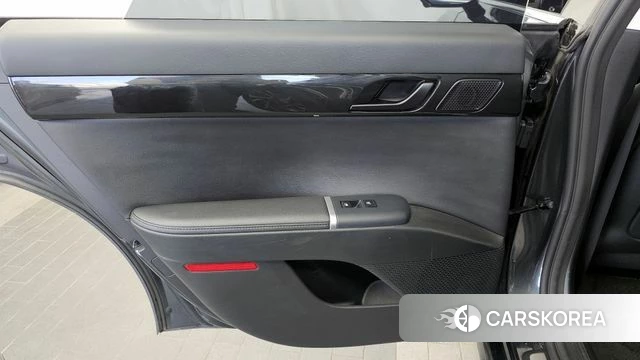 Hyundai Grandeur (GN7) id 4322861 из Кореи 17