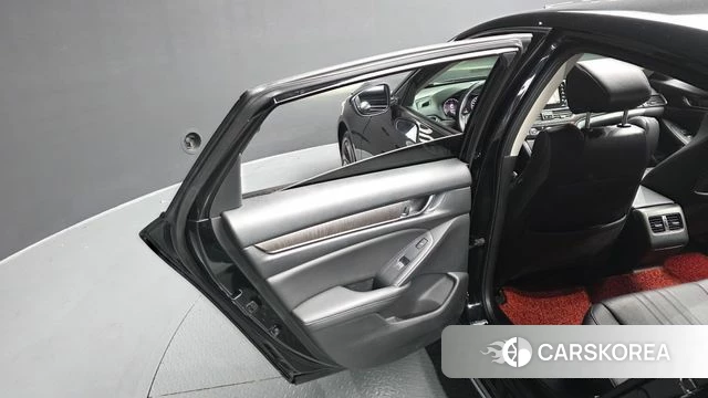 Honda Accord 10th Generation id 4269091 из Кореи 17