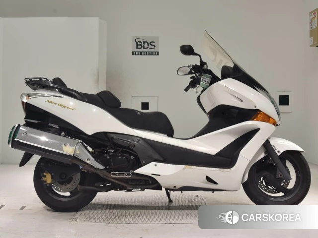 Проданный Honda SILVER WING 600 GT 2010 из Японии