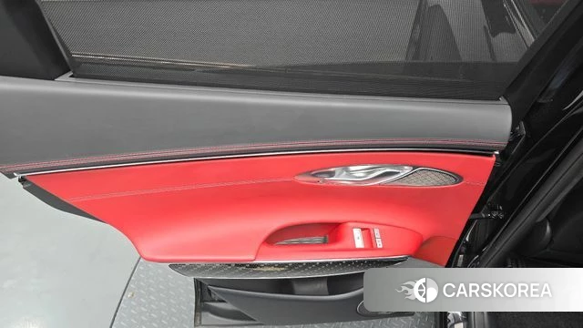 Genesis GV70 id 4773929 из Кореи 17
