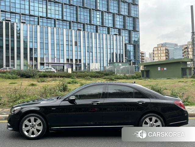 Mercedes-Benz S-class id 4221903 из Китая 17