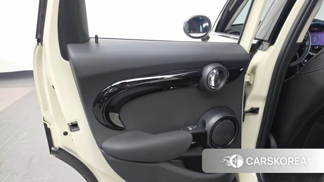 Mini Cooper id 4775153 из Кореи 17