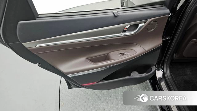 Hyundai The New Grandeur IG Hybrid id 4562729 из Кореи 17