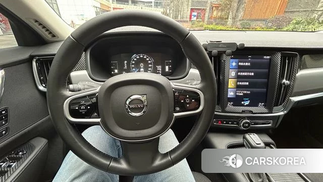 Volvo S90 id 4213869 из Китая 17