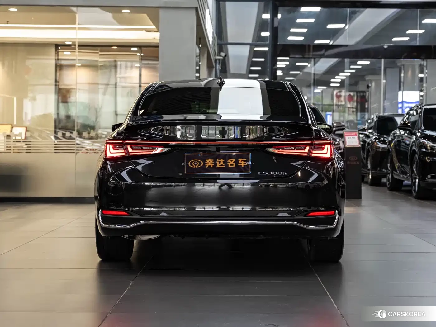 Lexus ES id 4583734 из Китая 17