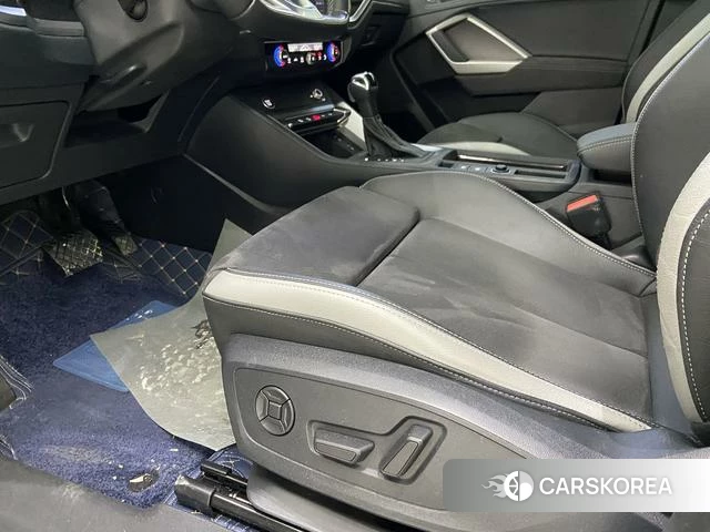 Audi Q3 id 4297461 из Китая 17