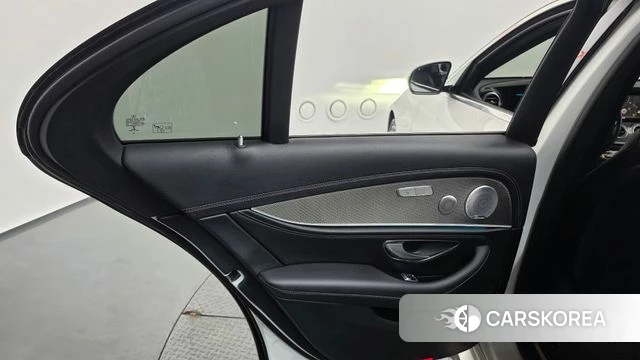 Mercedes-Benz E-Class W213 id 4759805 из Кореи 17