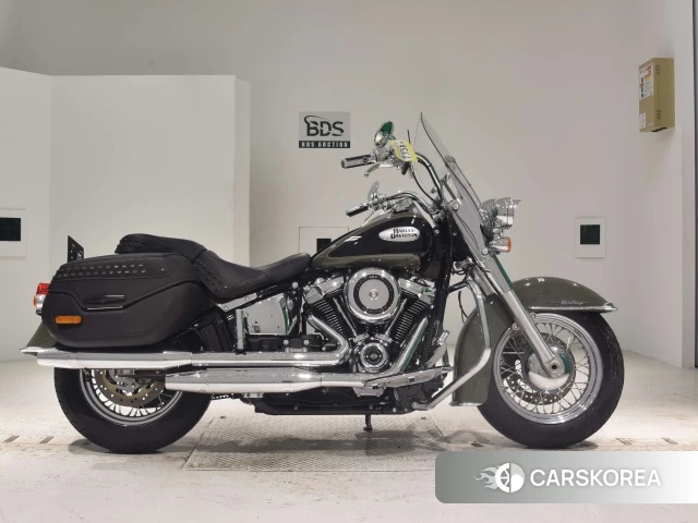 Проданный Harley-Davidson Softail Heritage Classic FLHC1750 2021 из Японии