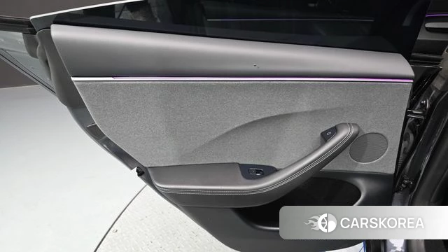 Tesla Model 3 id 4548578 из Кореи 17