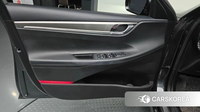 Hyundai The New Grandeur IG id 4707900 из Кореи 17