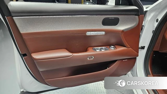 Genesis G90 (RS4) id 4506624 из Кореи 17