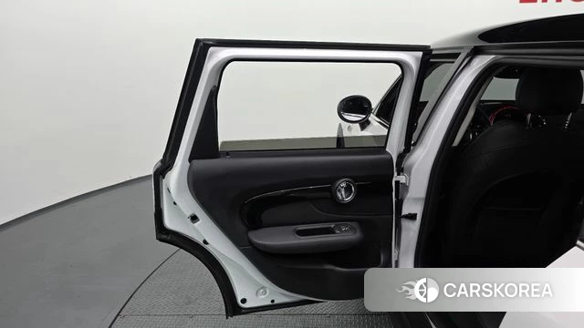 Mini Cooper Clubman id 4315633 из Кореи 17