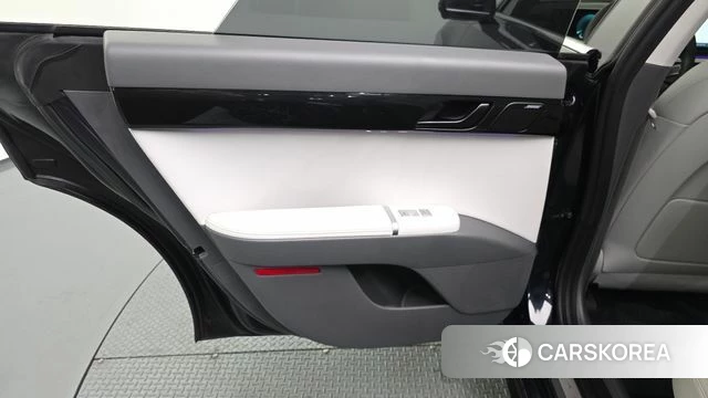 Hyundai Grandeur Hybrid (GN7) id 4696604 из Кореи 17