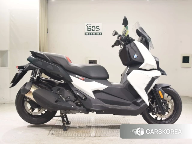 Проданный BMW C400X 2019 из Японии