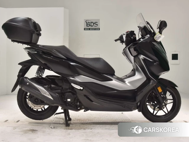 Проданный Honda FORZA 2018 из Японии, фото 2