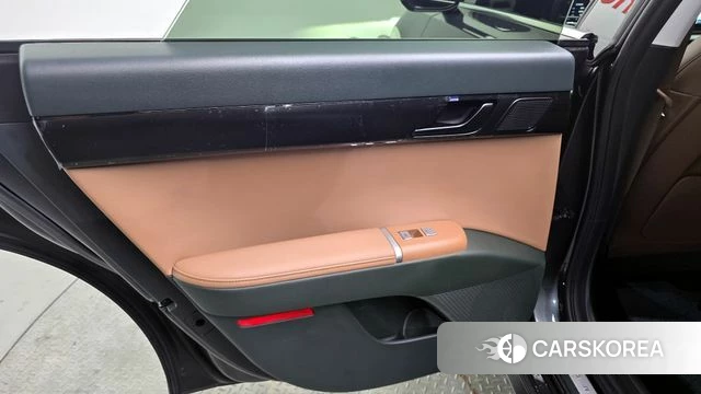 Hyundai Grandeur (GN7) id 4301972 из Кореи 17
