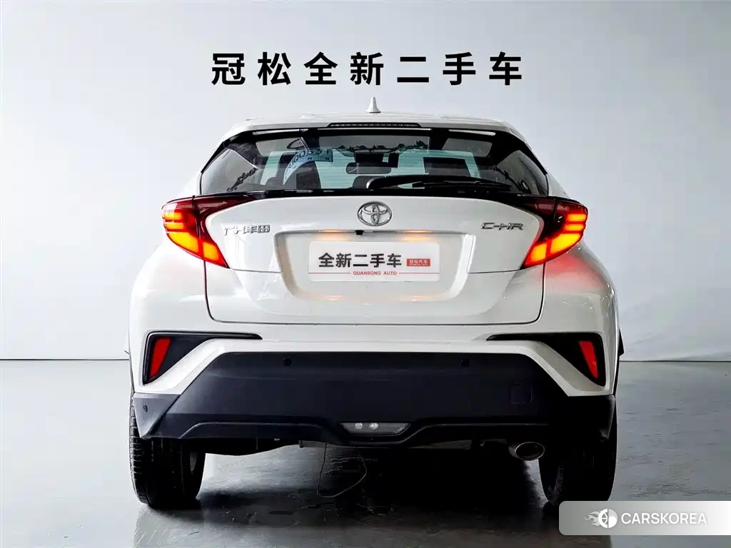 Toyota C-HR id 4601013 из Китая 17
