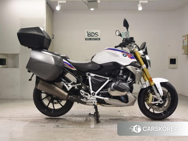Проданный BMW R1250R 2020 из Японии