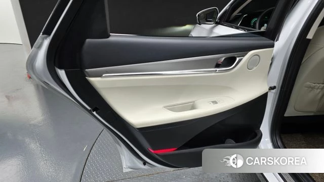 Hyundai The New Grandeur IG Hybrid id 4697453 из Кореи 17