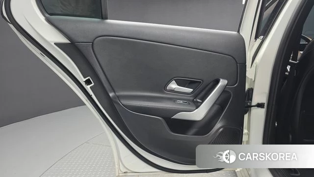 Mercedes-Benz A-Class W177 id 4864973 из Кореи 17