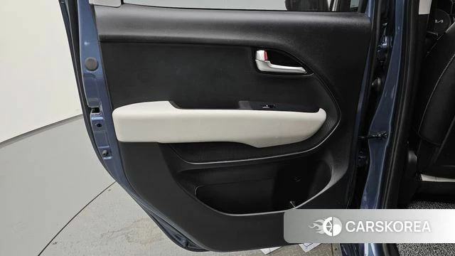 Kia The New Kia Ray EV id 4456692 из Кореи 17