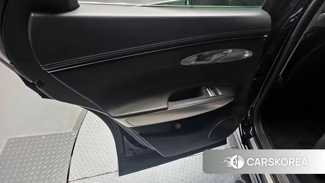 Genesis GV70 id 4224444 из Кореи 17